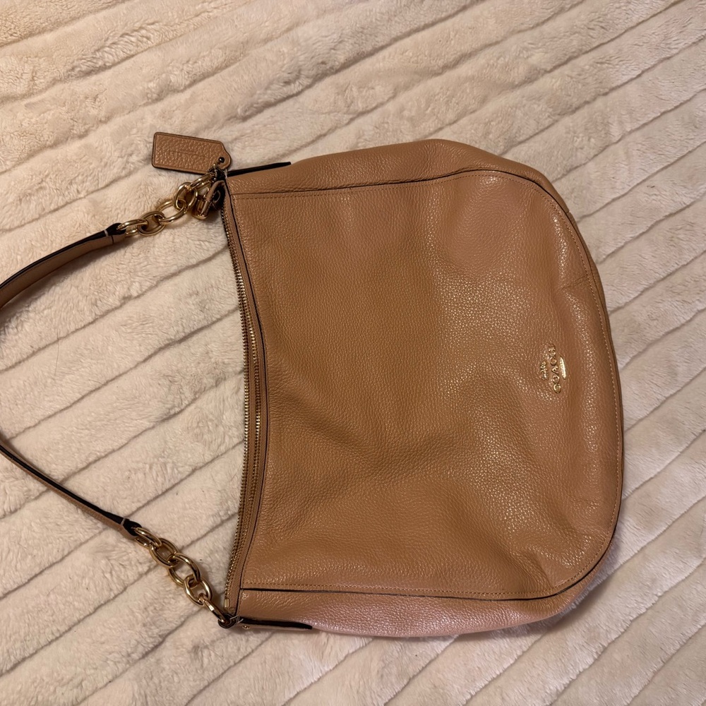 COACH Butter Tan Leather Women's Bag (Authentic)